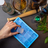 Lade das Bild in den Galerie-Viewer, BLAU