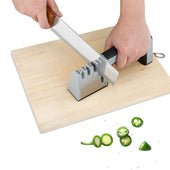 Lade das Bild in den Galerie-Viewer, Intirilife Messerschärfer in SCHWARZ - 24x6x9 cm - 4-in-1 Messerschleifer aus Edelstahl für Scheren und Küchenmesser - Geeignet für Stahl und Keramik Grob und Feinschliff mit rutschfester Unterseite