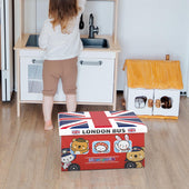 Lade das Bild in den Galerie-Viewer, Intirilife Faltbarer Sitzhocker für Kinder 49x31x31 cm in London Bus - Sitzwürfel mit Stauraum und Deckel aus Kunstleder - Sitzcube Spielzeugkiste Spielzeugbox Truhe Sitzkiste