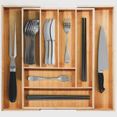 Lade das Bild in den Galerie-Viewer, Intirilife Besteckkasten Schubladen Organizer aus Bambus Ausziehbar mit bis zu 8 Fächern - 33 - 50 x 43 x 5 cm - Größenverstellebarer Einsatz für Schubladen für Besteck Kochutensilien uvm