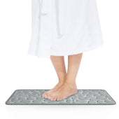 Lade das Bild in den Galerie-Viewer, Intirilife Duschvorleger Badmatte Duschmatte mit Memory-Schaum in Steinoptik Grau - 80 x 50 cm - Badvorleger Teppich für Bad und Waschküche rutschfest waschbar