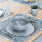 Lade das Bild in den Galerie-Viewer, Intirilife 12-teiliges Geschirr Set in Grau für Frühstück Mittag- und Abendessen -Teller 26.2 x 2.7 cm - Schüssel 17 x 8.8 cm - Tasse 7.9 x 10 cm - Dinner Set Frühstücksgeschirr für 4 Personen