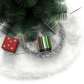 Lade das Bild in den Galerie-Viewer, Intirilife Polyester Christbaumrock Weihnachtsteppich Dekorationsunterlage in Weiß mit 1.20m Durchmesser