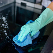 Lade das Bild in den Galerie-Viewer, Intirilife 24x Mikrofasertuch in Blau - 32 x 32 cm - Universal Microfaser Putz Tücher Lappen Saugstark Reinigen ohne Kratzer Allzweck Tuch waschmaschinengeeignet