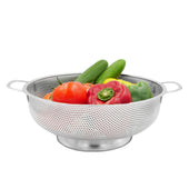 Lade das Bild in den Galerie-Viewer, Intirilife Sieb aus rostfreiem Edelstahl mit zwei Griffen - 28.5 x 10 cm - Küchen Helfer Nudel Sieb Abtropf Seiher für Reis Obst Salat Gemüsespülmaschinenfest