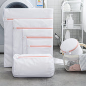 Lade das Bild in den Galerie-Viewer, Intirilife 6er Wäschenetze Set Wäschesäcke in verschiedenen Größen aus weißem Polyester - 50 x 60 / 40 x 50 / 30 x 40 / 25 x 25 / 15 x 17 / 33 x 22 cm - Zum Schutz für empfindliche Wäsche