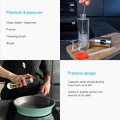 Lade das Bild in den Galerie-Viewer, Intirilife 4-teiliges Ölsprüher Set Sprühflasche 100 ml Füllmenge - 3.9 x 18 cm - Set mit Backpinsel, Flaschenbürste und Öltrichter - Zum Kochen Grillen BBQ Salate Pasta für Öl oder Essig