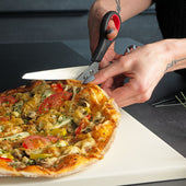 Lade das Bild in den Galerie-Viewer, Intirilife 2 in 1 Pizzaschere Edelstahlklinge mit Heber und weichem Griff - 27.5 x 8 cm - Pizzaschneider Pizza Cutter für sauberes Schneiden von Pizza Flammkuchen Blechkuchen