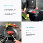 Lade das Bild in den Galerie-Viewer, Intirilife Gusseisen Pfanne - Rund 30 cm Durchmesser - 4.5 cm Höhe - 3.3 kg - Eisenpfanne mit zwei Griffen und Ausgießer Bratpfanne Servierpfanne für Herd und Grill