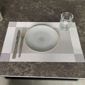 Lade das Bild in den Galerie-Viewer, Hell Grau