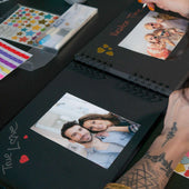 Lade das Bild in den Galerie-Viewer, Schwarz