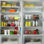 Lade das Bild in den Galerie-Viewer, Intirilife 6-teiliges Kühlschrank Boxen Set Durchsichtige Vorratsschrank Organizer - 24.8 x 14.1 x 6.5 / 25.6 x 15 x 8.7 / 26.8 x 16.3 x 8.7 cm - Aufbewahrungs Korb Box für Küche Schränke Speisekammer