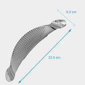 Lade das Bild in den Galerie-Viewer, Intirilife Topfsieb aus Edelstahl in Halbmondform - 33.5 x 9.2 cm - Flaches Nudelsieb praktische Abgießhilfe für Töpfe und Schüsseln bis 26 cm Durchmesser
